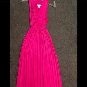 Beautiful maternity dress